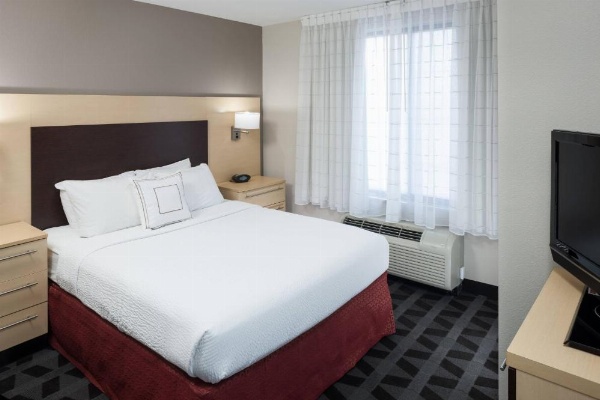 TownePlace Suites by Marriott Columbia Southeast/Fort Jackson image 12