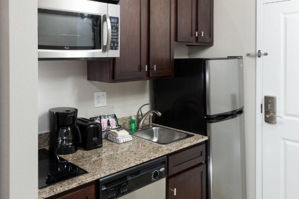 TownePlace Suites by Marriott Columbia Southeast/Fort Jackson image 8