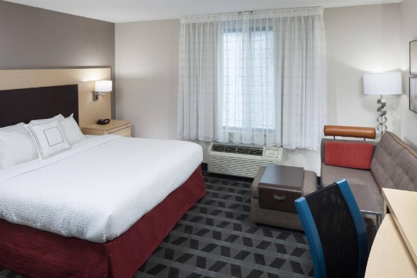 TownePlace Suites by Marriott Columbia Southeast/Fort Jackson image 9